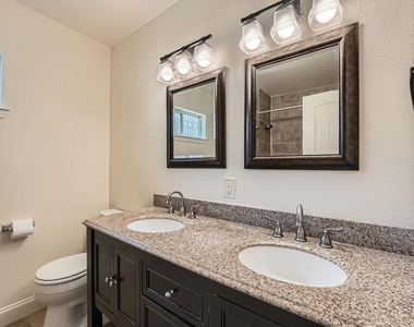 2929 E Martin Luther King Jr Blvd - Photo Thumbnail 22