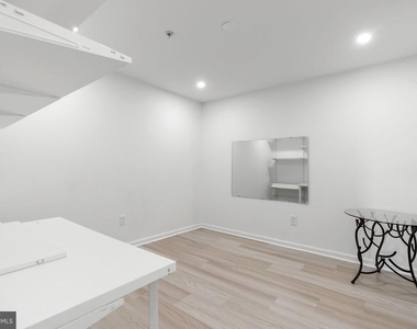 310 Mackintosh Road - Photo Thumbnail 39
