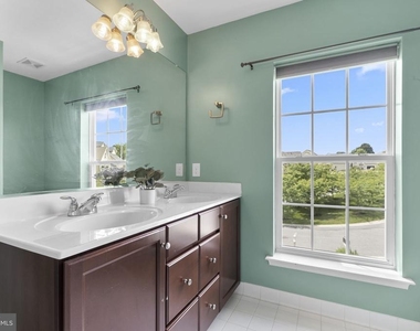310 Mackintosh Road - Photo Thumbnail 33