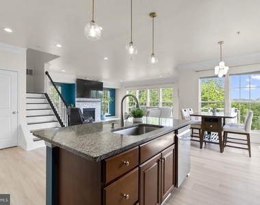 310 Mackintosh Road - Photo Thumbnail 10