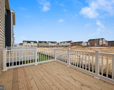 5131 Constitution Street - Photo Thumbnail 25