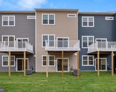 5131 Constitution Street - Photo Thumbnail 27