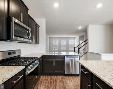 5131 Constitution Street - Photo Thumbnail 7