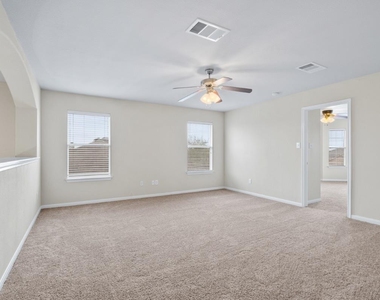652 Dark Horse Ln - Photo Thumbnail 20