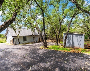408 Breezing Ln - Photo Thumbnail 27