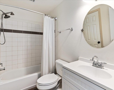 408 Breezing Ln - Photo Thumbnail 16