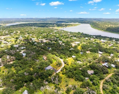 408 Breezing Ln - Photo Thumbnail 36