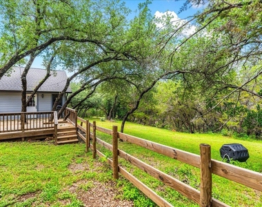 408 Breezing Ln - Photo Thumbnail 32