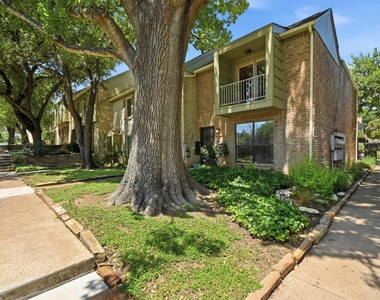 9009 N Plaza Dr - Photo Thumbnail 2