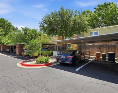 9009 N Plaza Dr - Photo Thumbnail 28