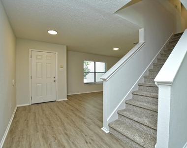 1201 Pike Path - Photo Thumbnail 3