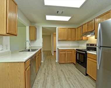 1201 Pike Path - Photo Thumbnail 9