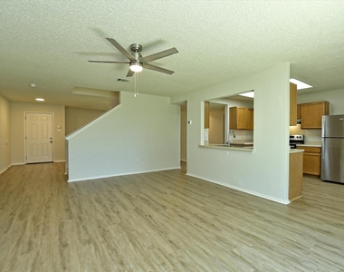 1201 Pike Path - Photo Thumbnail 7