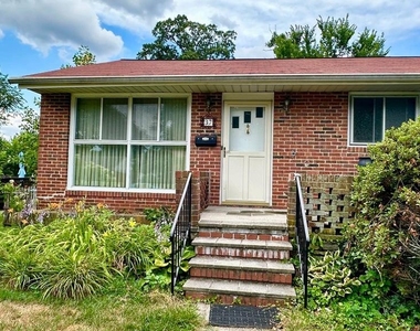 37 Othoridge Road - Photo Thumbnail 1