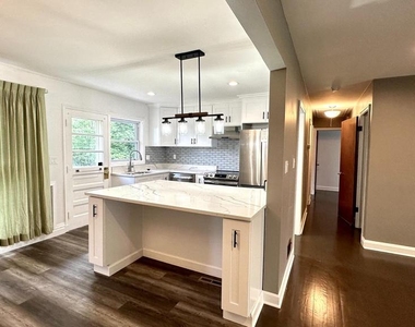 37 Othoridge Road - Photo Thumbnail 6