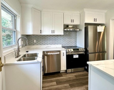 37 Othoridge Road - Photo Thumbnail 7