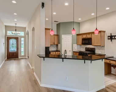 116 Copperwood Loop - Photo Thumbnail 7
