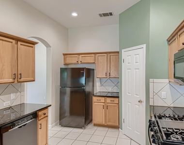 116 Copperwood Loop - Photo Thumbnail 10