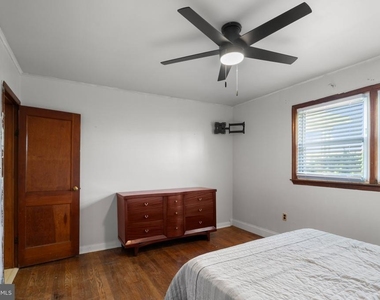 15605 Hanover Pike - Photo Thumbnail 11