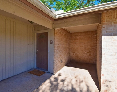 5936 Cherry Loop - Photo Thumbnail 2