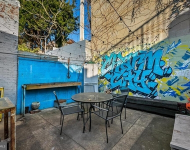 719 S Montford Avenue - Photo Thumbnail 44
