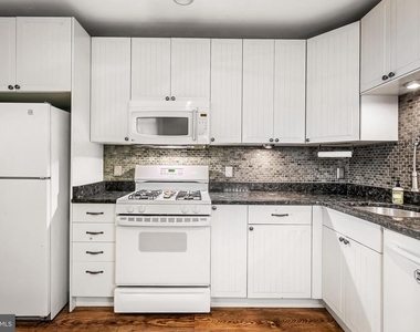 719 S Montford Avenue - Photo Thumbnail 14