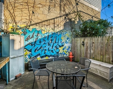 719 S Montford Avenue - Photo Thumbnail 45