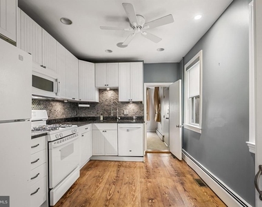 719 S Montford Avenue - Photo Thumbnail 12