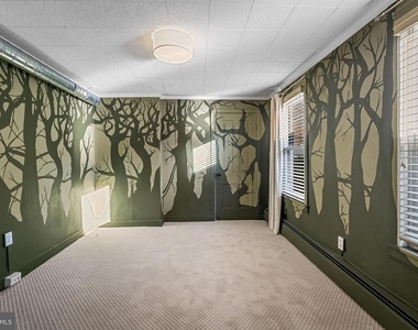 719 S Montford Avenue - Photo Thumbnail 39