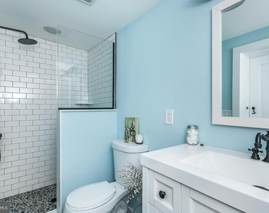 719 S Montford Avenue - Photo Thumbnail 40