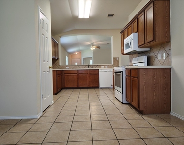 100 Steven St - Photo Thumbnail 10