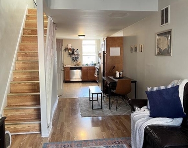 136 N Curley Street - Photo Thumbnail 6