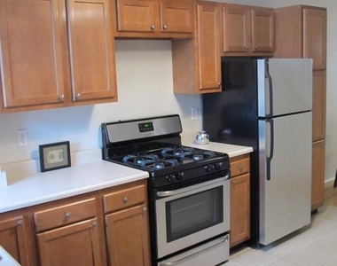 136 N Curley Street - Photo Thumbnail 2
