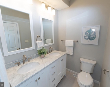 1119 Race Street - Photo Thumbnail 23