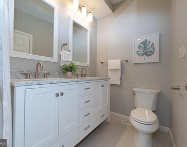 1119 Race Street - Photo Thumbnail 24