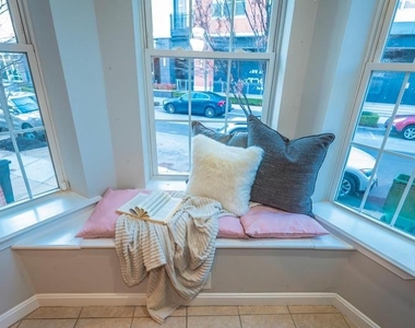 1119 Race Street - Photo Thumbnail 5
