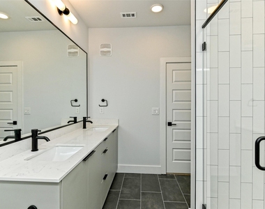 2500 Longview St - Photo Thumbnail 7