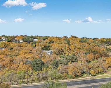 2500 Longview St - Photo Thumbnail 17