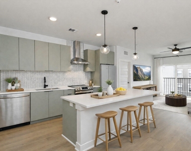 2500 Longview St - Photo Thumbnail 1