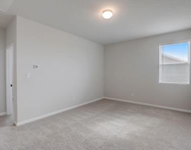 125 Clemens Dr - Photo Thumbnail 14