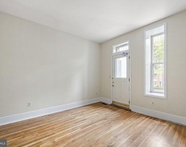 1401 Delaware Avenue - Photo Thumbnail 7
