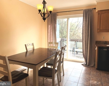 4816 Misty Court - Photo Thumbnail 5