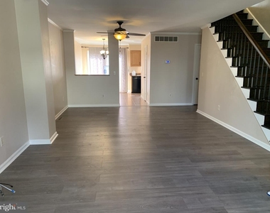 4816 Misty Court - Photo Thumbnail 2