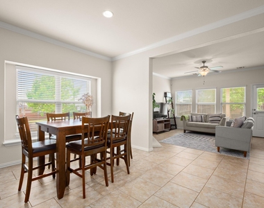10012 Epic Knoll Dr - Photo Thumbnail 10
