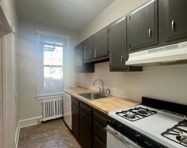 1517 W 14th Street - Photo Thumbnail 11