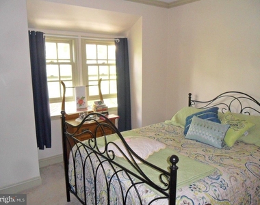 222 Delaware St. - Photo Thumbnail 6