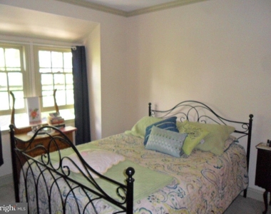 222 Delaware St. - Photo Thumbnail 5