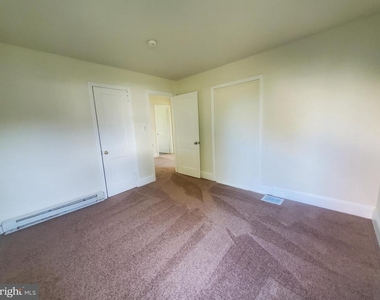 73 Upland Avenue - Photo Thumbnail 21