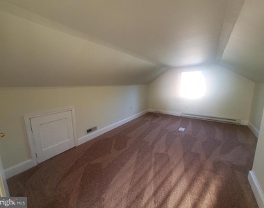 73 Upland Avenue - Photo Thumbnail 27