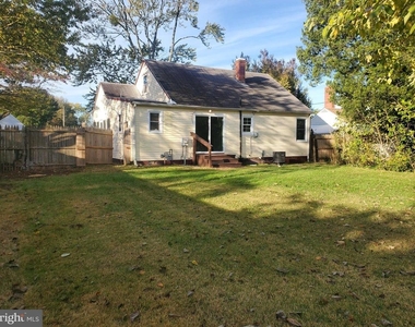 73 Upland Avenue - Photo Thumbnail 34